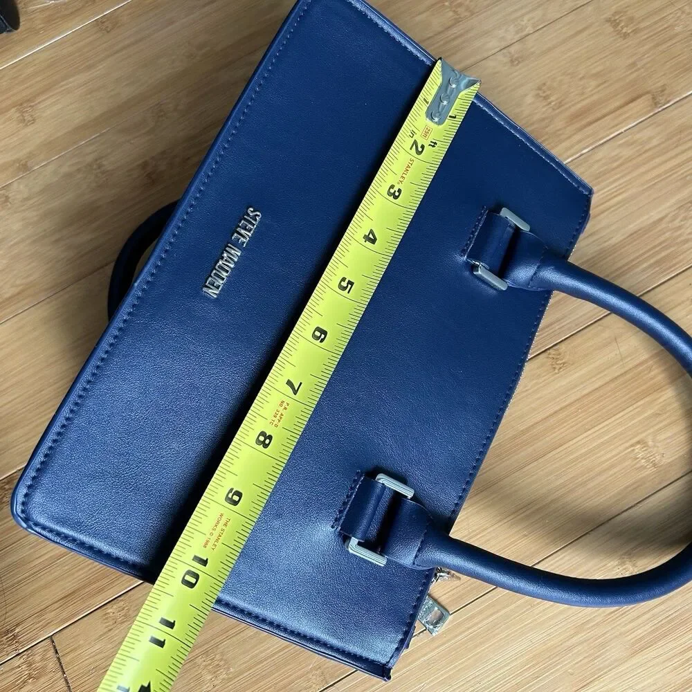 Steve Madden Navy Blue Shoulder Crossbody Bag Purse Small Gold Heart Keychain